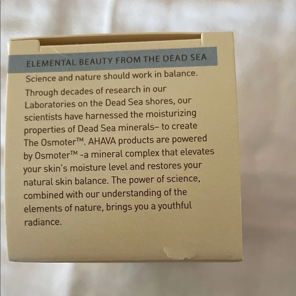 AHAVA Time to Clear Mud Mask - Picture 4 of 6